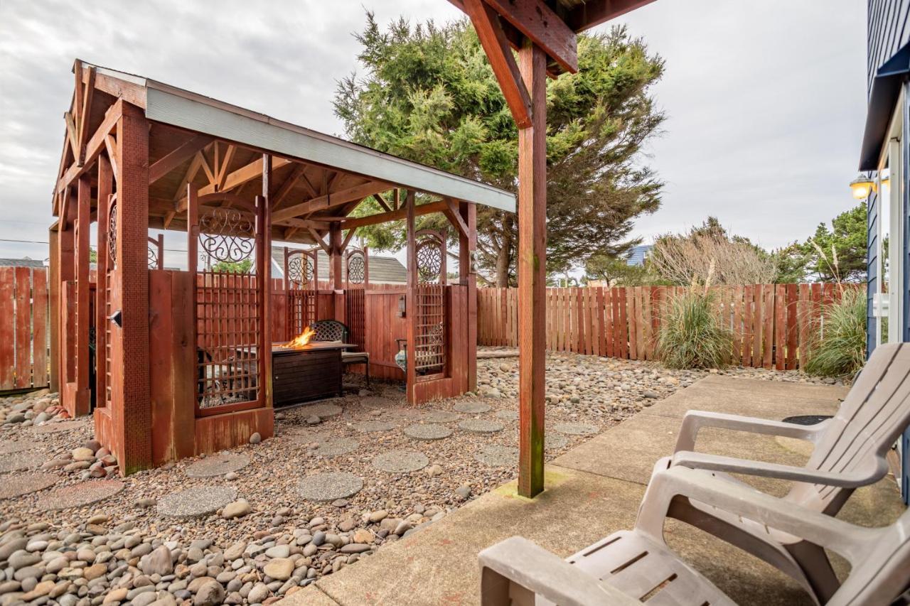 The Blue Crab Villa Lincoln City Bagian luar foto