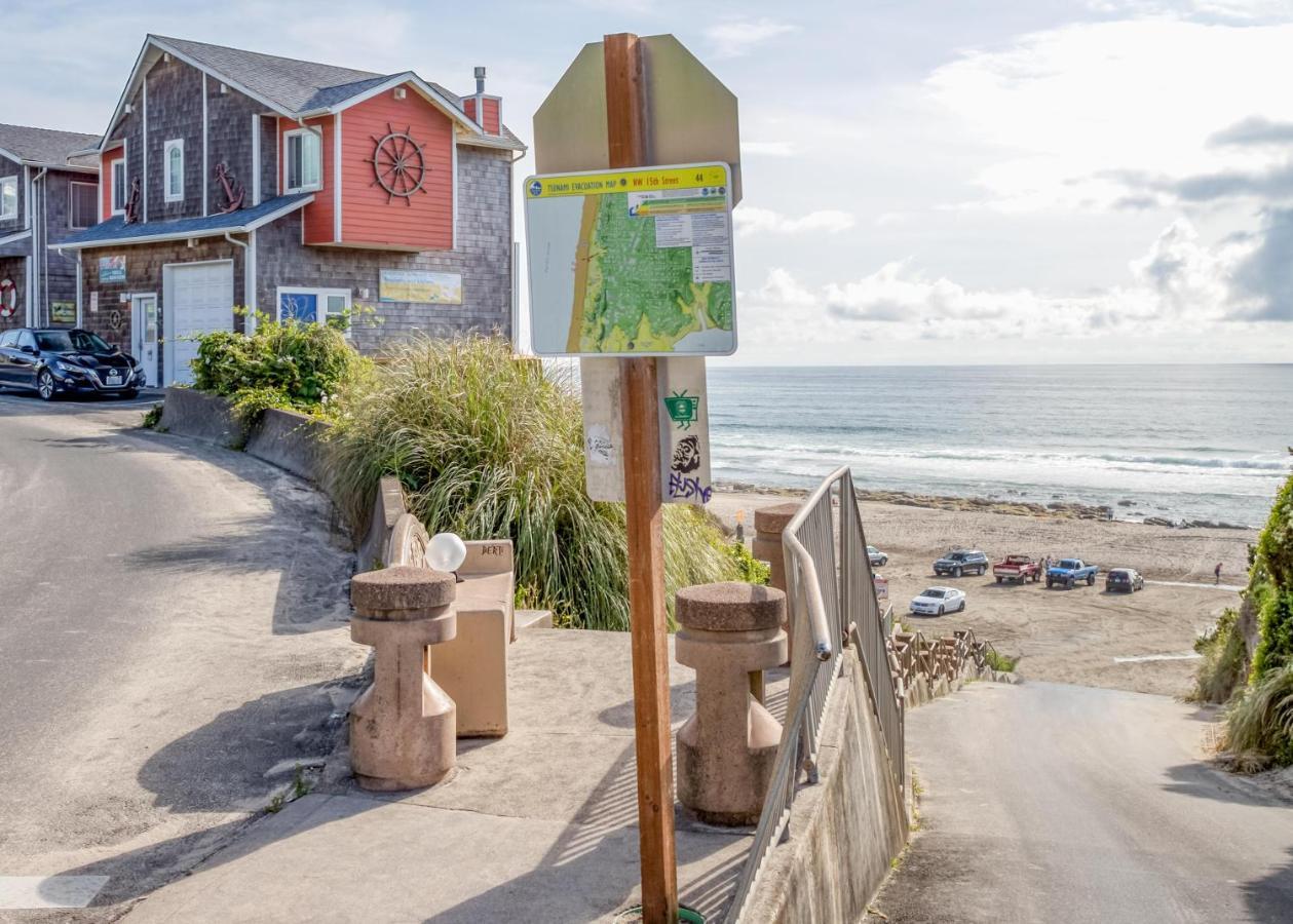 The Blue Crab Villa Lincoln City Bagian luar foto